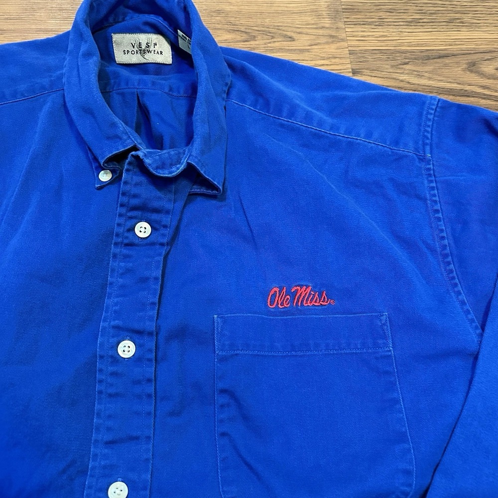VESI Sportswear Ole Miss Men's Long Sleeve Blue Logo Button up Shirt Large - Picture 2 of 8